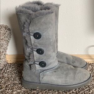 UGG 3 button boots